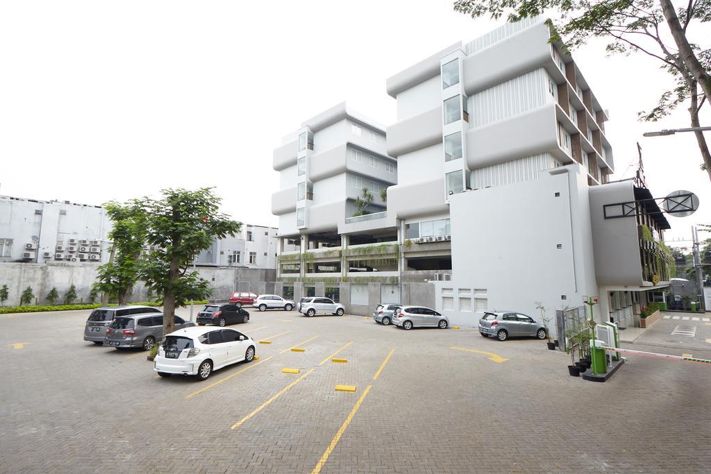All Nite And Day Hotel Alam Sutera Serpong Exterior photo